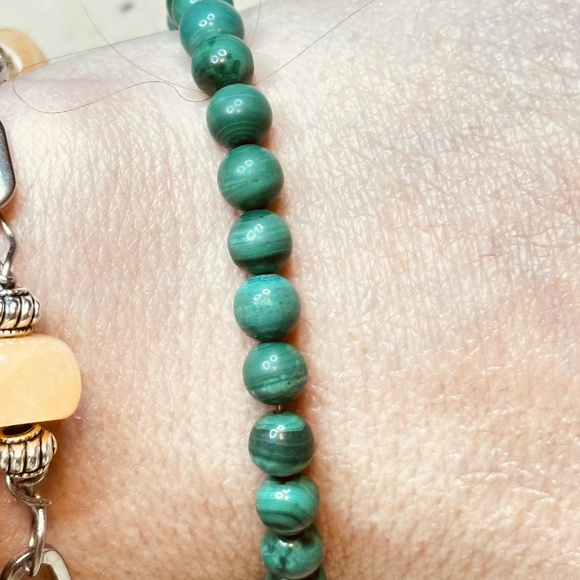Malachite Round Beaded Stretchy Bracelet - Picture 9 of 14